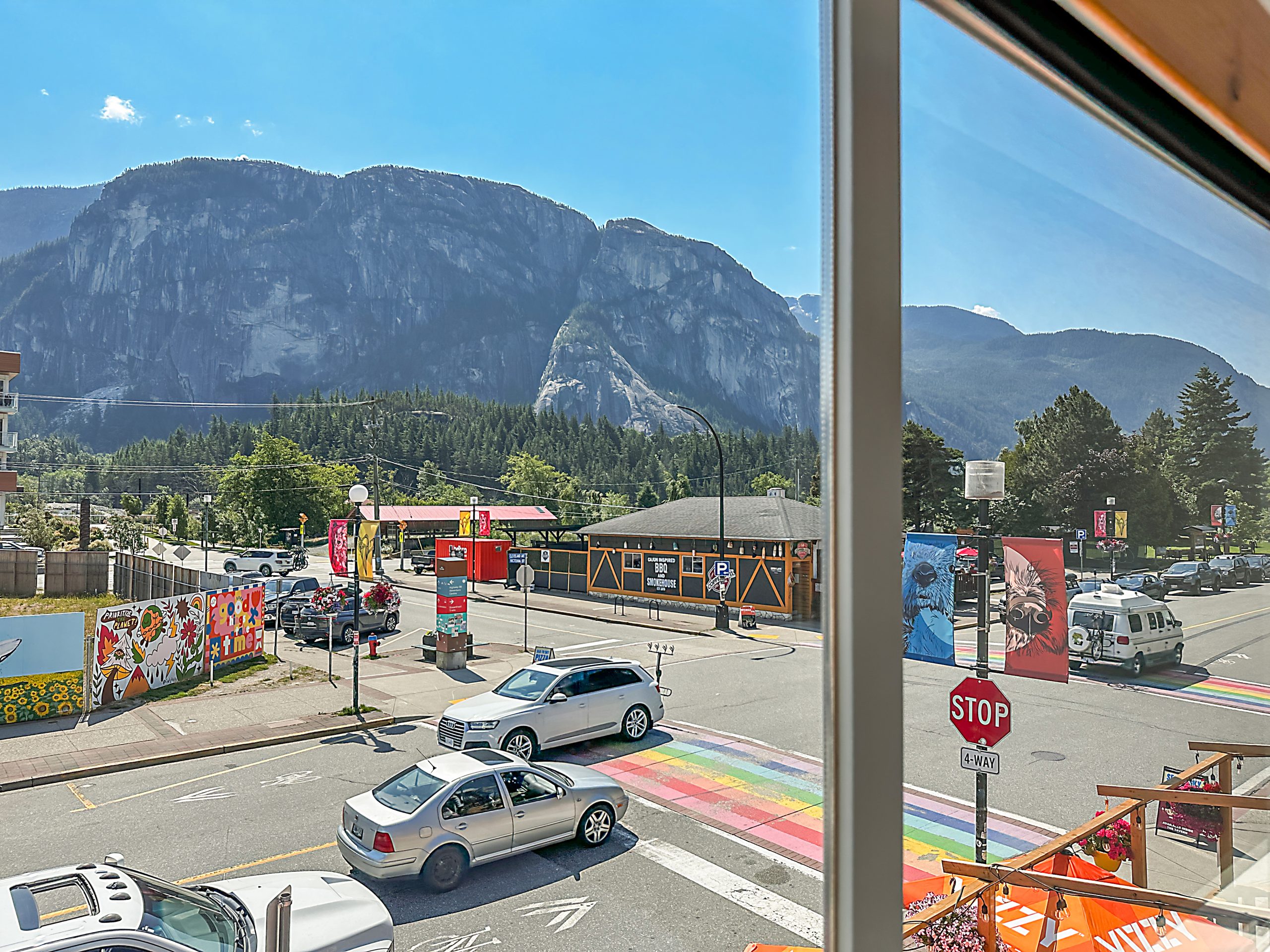 Image of the Chief from Downtown Squamish | The Crash Hotel Squamish